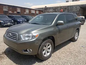Toyota Highlander 2009 Green