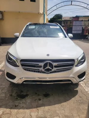 Mercedes-Benz GLC-Class 2019 White