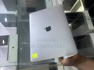 Laptop Apple MacBook Pro 2020 16GB Intel Core i5 SSD 1T