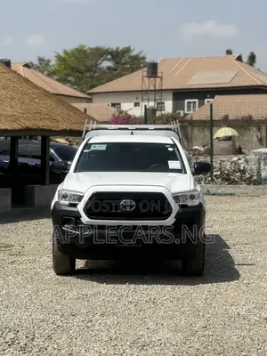 Toyota Tacoma 2020 White