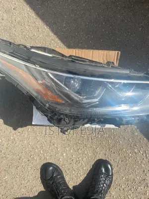 Headlamp Toyota Highlander 2021