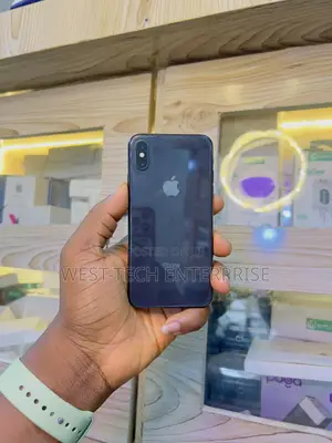 Apple iPhone X 64 GB Black