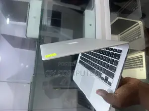 Laptop Apple MacBook Pro 2015 8GB Intel Core i5 SSD 256GB