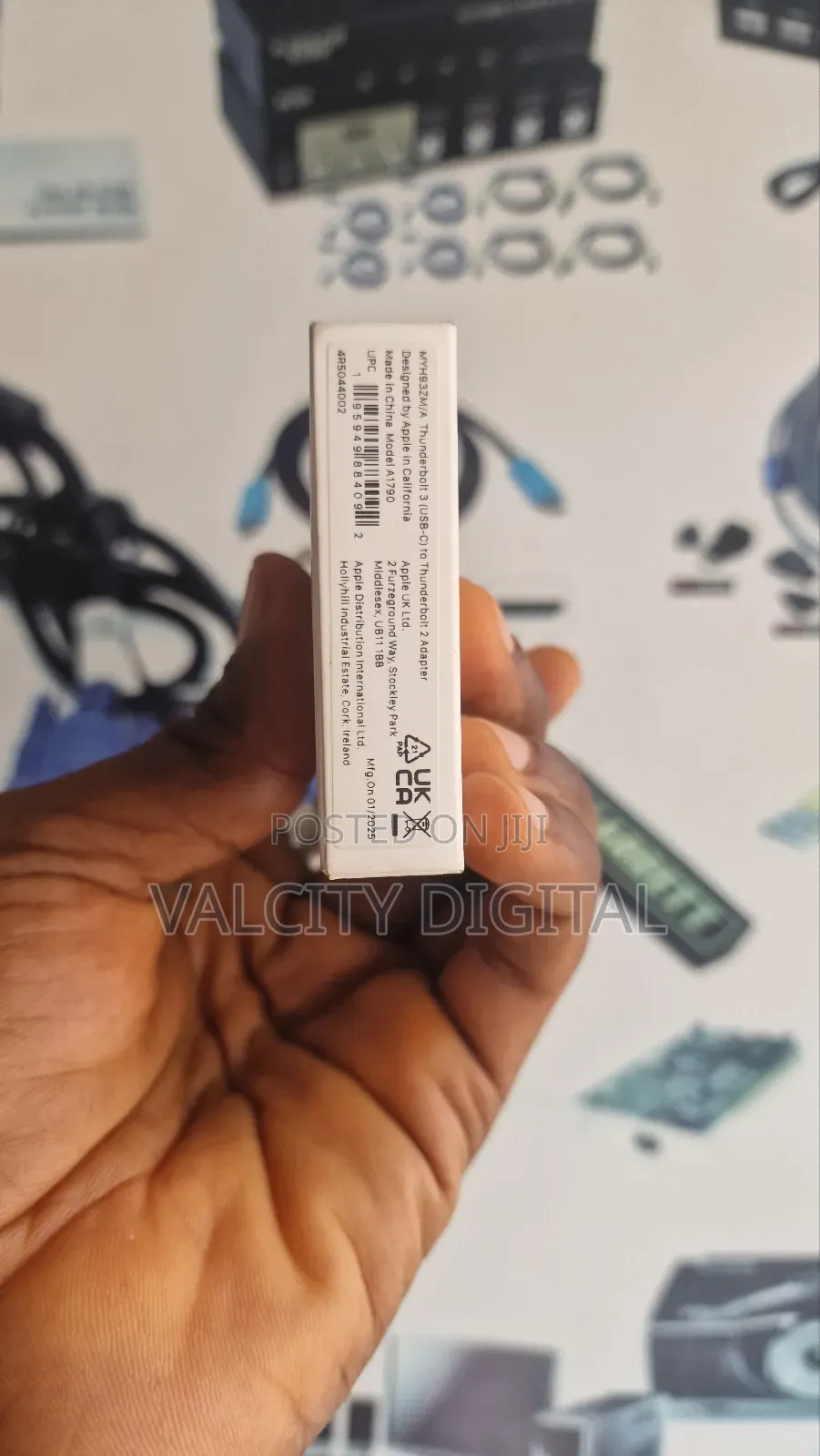 Apple Thunderbolt 3 To 2 Thunderbolt 2 Adapter