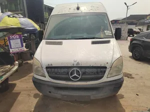 Mercedes-Benz Sprinter 2013 White
