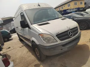 Mercedes-Benz Sprinter 2013 White