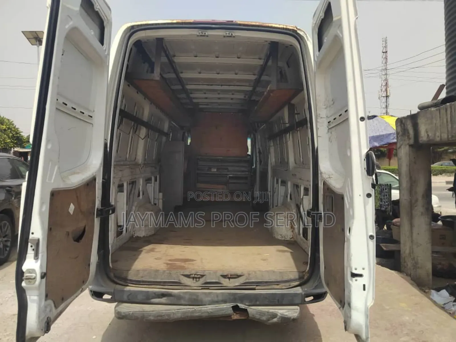 Mercedes-Benz Sprinter 2013 White