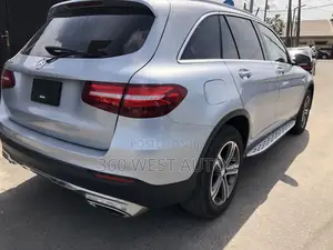 Mercedes-Benz GLC-Class 2016 Blue