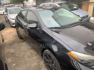 Toyota Corolla 2014 Black