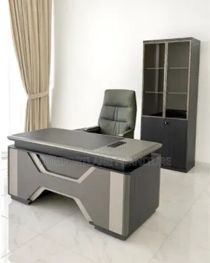 New Model Office Desk