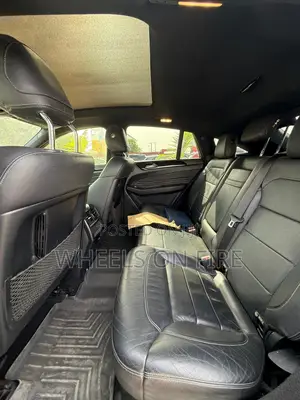 Mercedes-Benz GLE-Class AMG GLE 43 4MATIC 2017 Gray