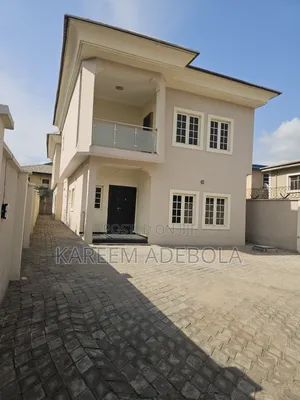 5bdrm Duplex in Magodo Phase 2 for rent