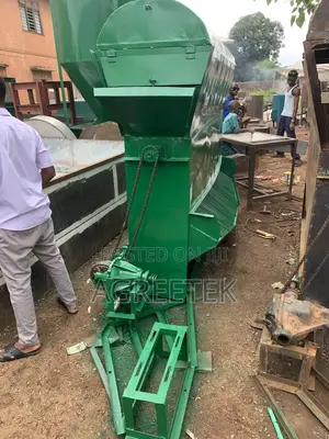 Palm Fruit Stripper