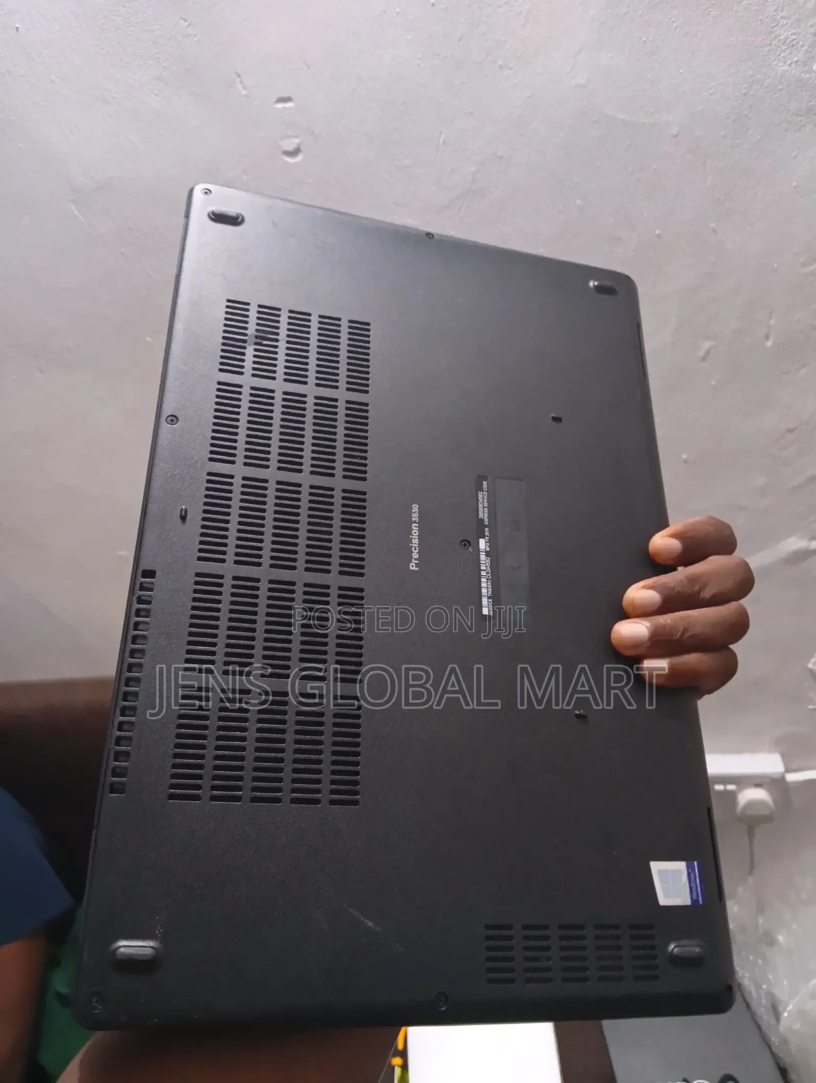 Laptop Dell Precision 3530 16GB Intel Core i7 SSD 256GB