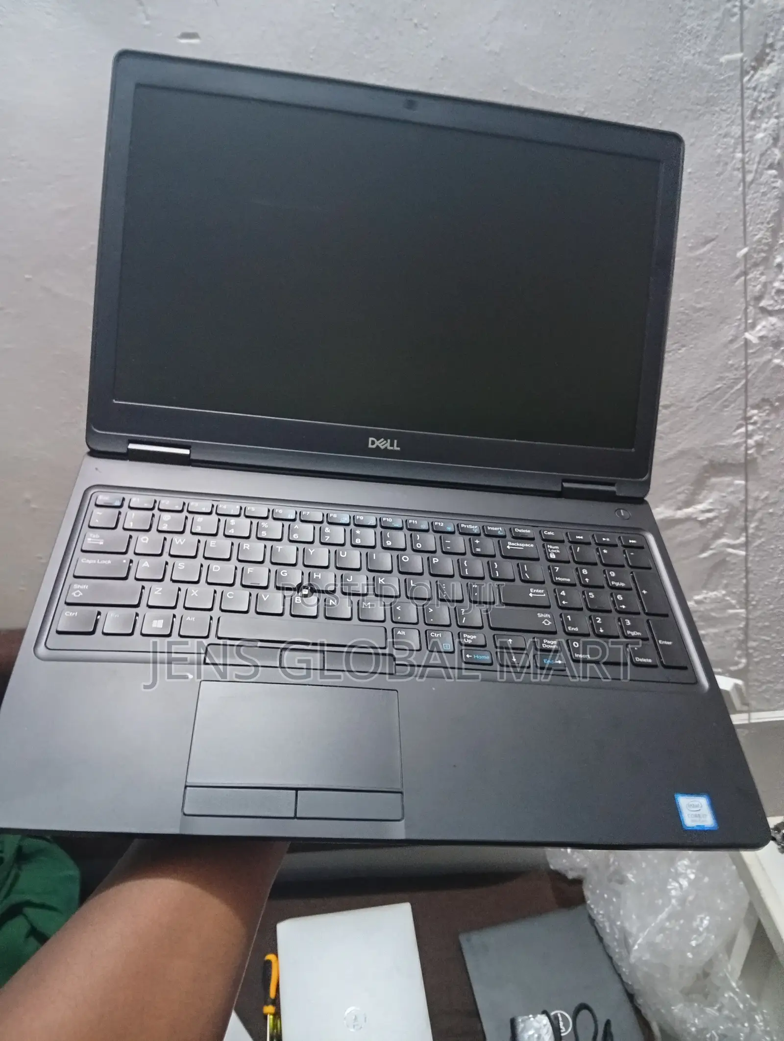 Laptop Dell Precision 3530 16GB Intel Core i7 SSD 256GB