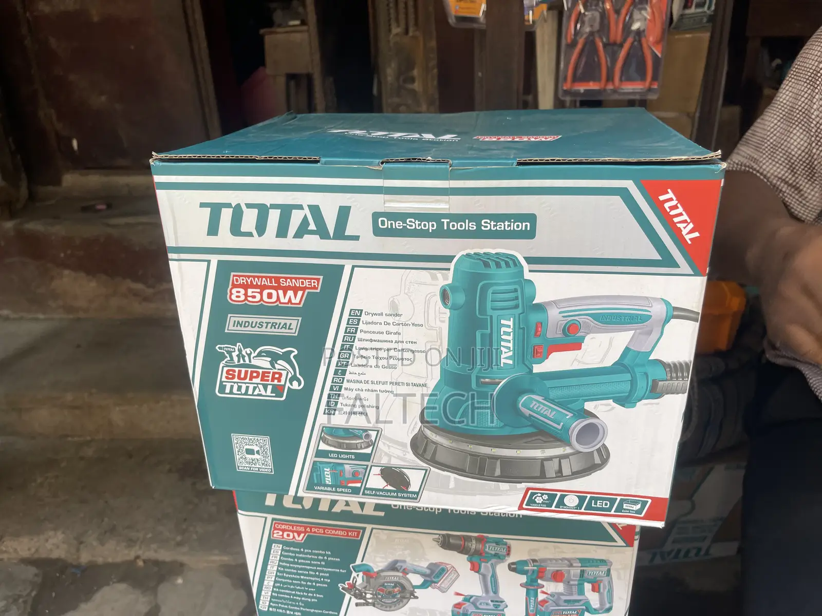 Dry Wall Sander