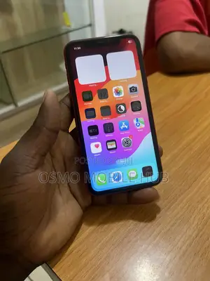 Apple iPhone 11 64 GB Red