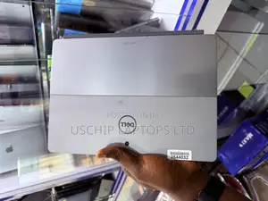 Laptop Dell Latitude 7200 2-in-1 8GB Intel Core i5 SSD 256GB