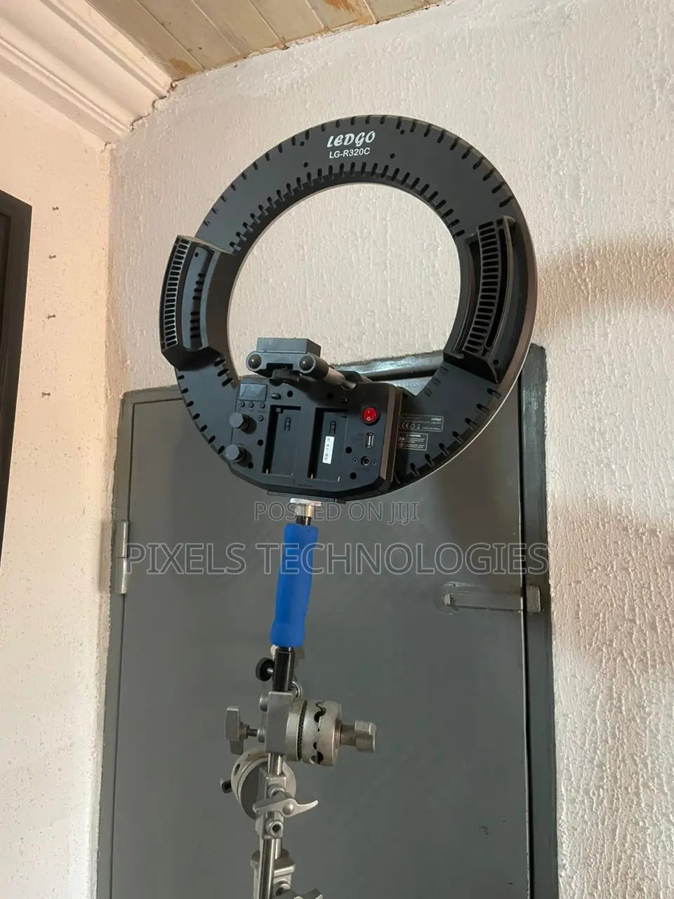 Ring Light + C-Stand Bi-Color