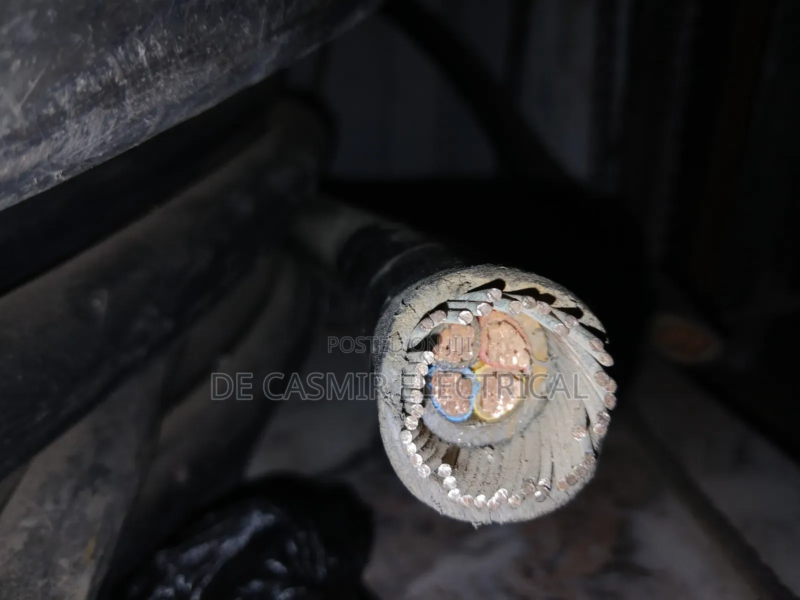 4x25mm2 Armoured Cable