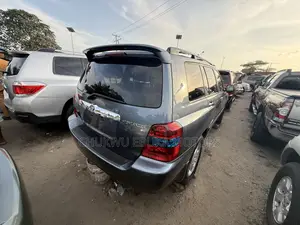 Toyota Highlander Limited V6 2006 Gray