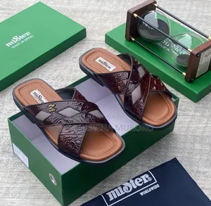 Latest Design Mister Men's Pam Slippers