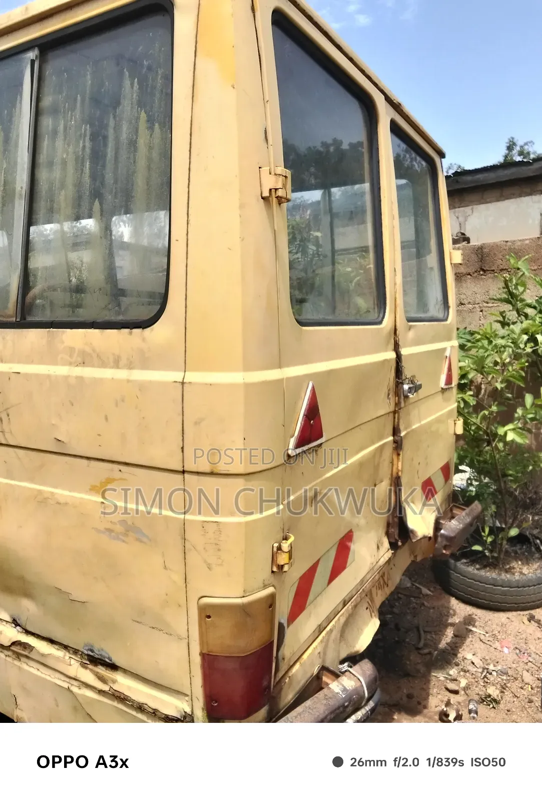 Mercedes-Benz Sprinter 1994 Yellow