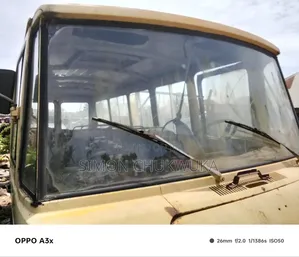 Mercedes-Benz Sprinter 1994 Yellow