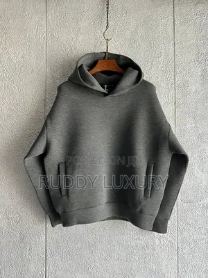 Minimalist Heavyweight Hoodie