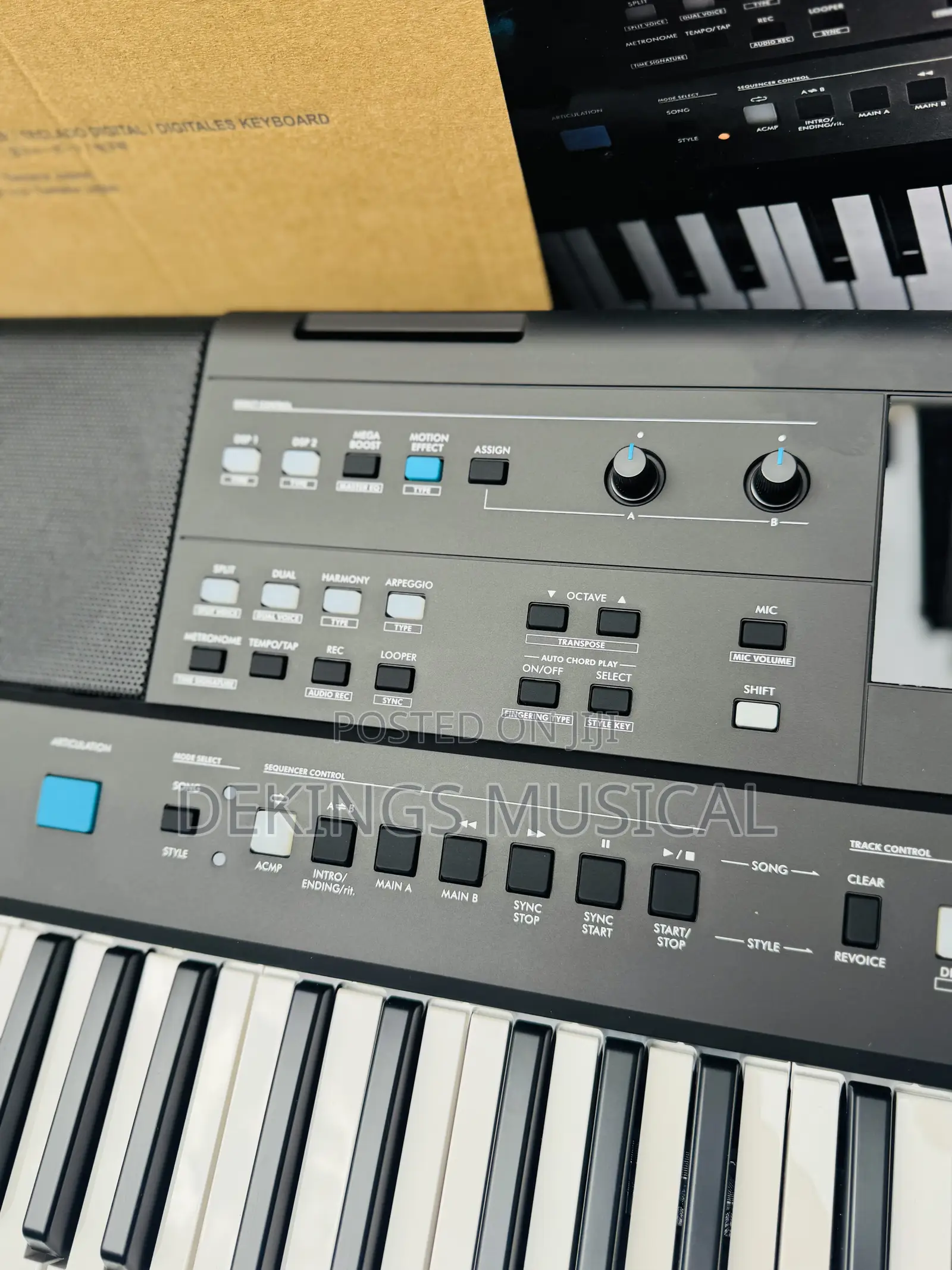 Yamaha PSR-E483 Portable Keyboard 61 Keys