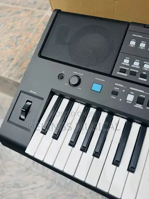 Yamaha PSR-E483 Portable Keyboard 61 Keys