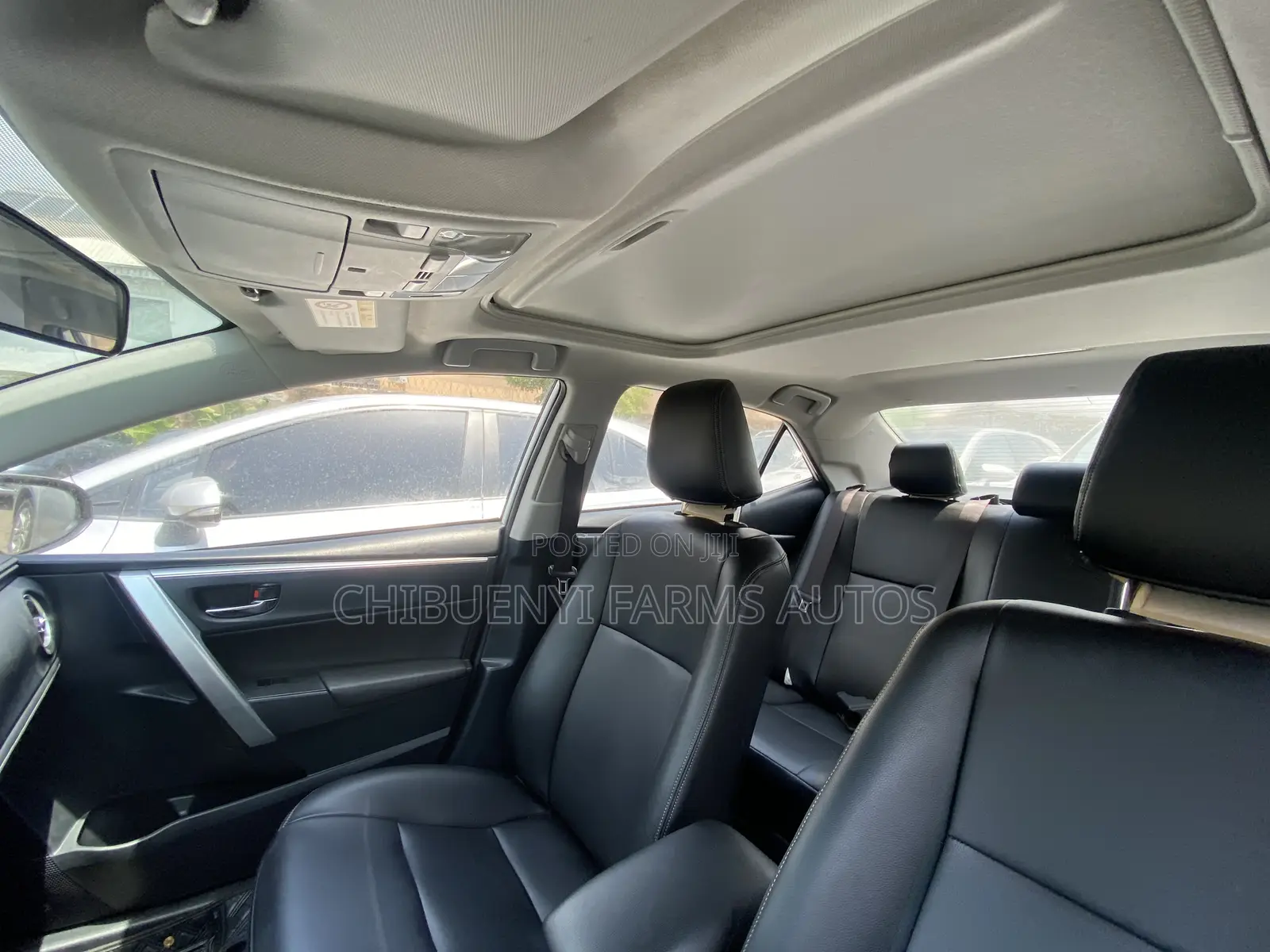 Toyota Corolla 2019 White