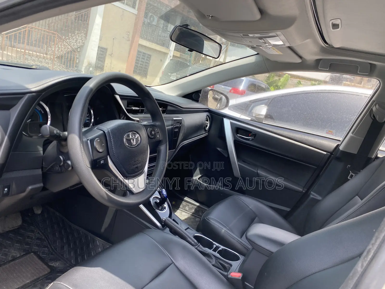 Toyota Corolla 2019 White