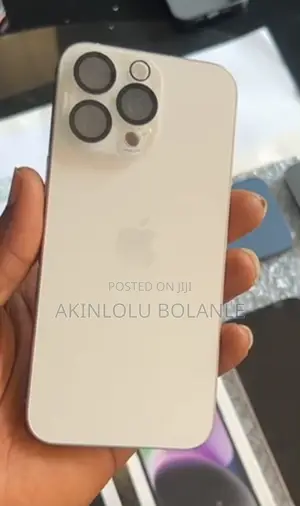 Apple iPhone 15 Pro Max 256 GB White
