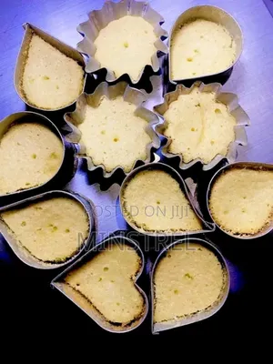 Cupcakes Available