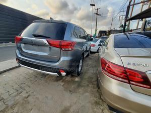 Mitsubishi Outlander SE AWC 2018 Gray