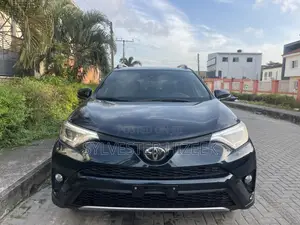 Toyota RAV4 2017 Green