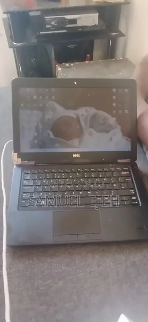 Laptop Dell Latitude 12 E7250 12GB Intel Core i5 SSD 128GB