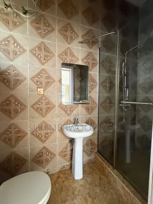 1bdrm Shared Apartment in Lekki Phase 2 for rent