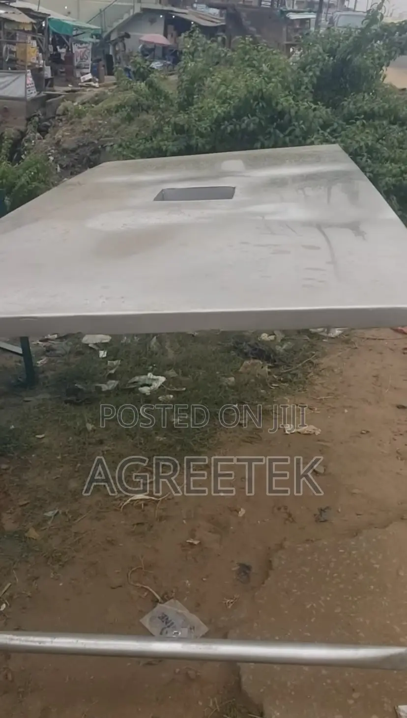 Evisceration Table
