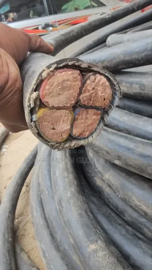 300mm2 4core Armoured Cable