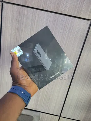 New Samsung Galaxy Z Fold6 256 GB Blue