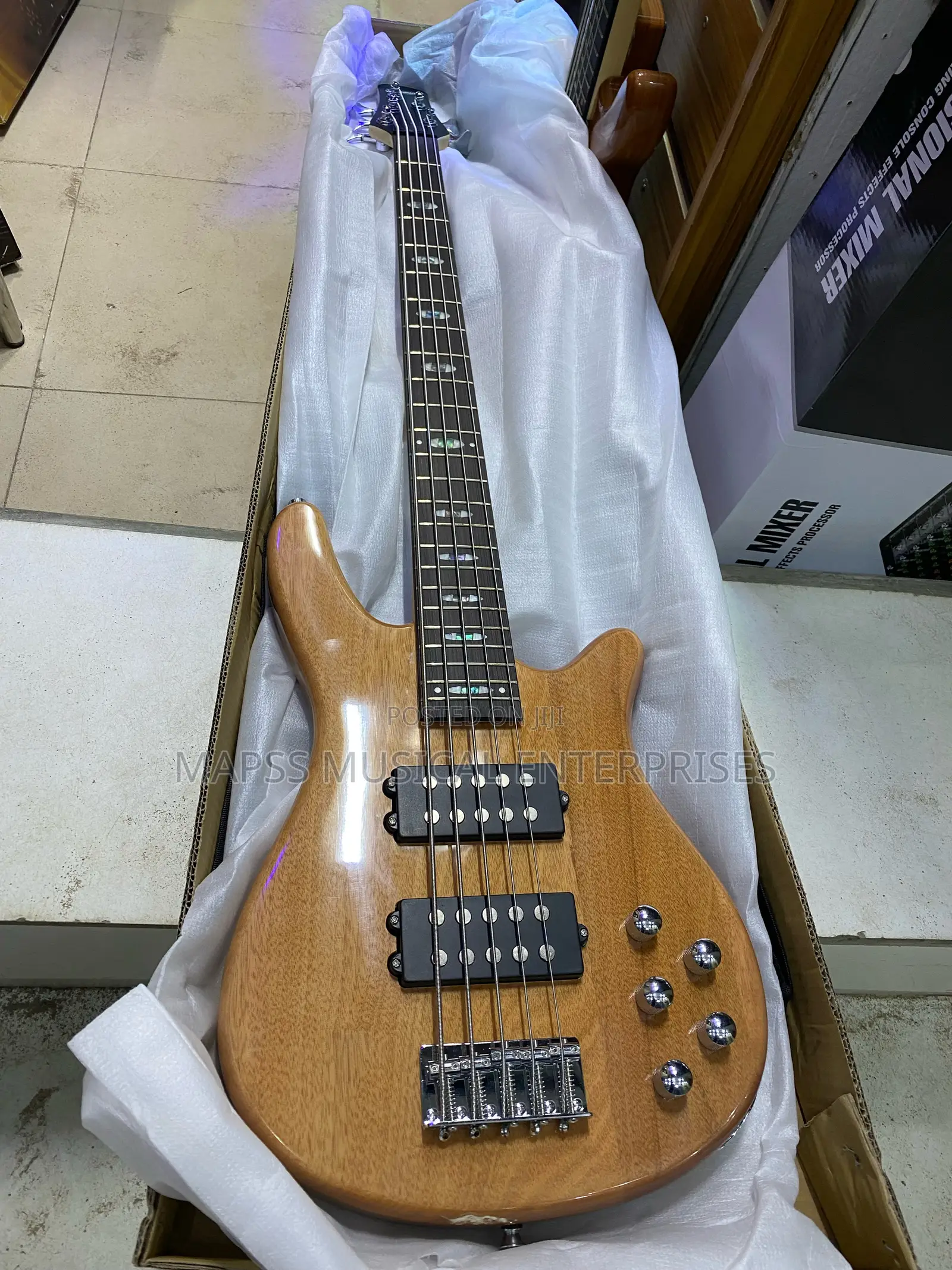 Wellsound Five String Bass