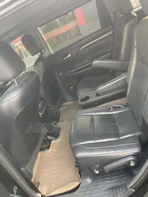 Toyota Highlander 2016 Black