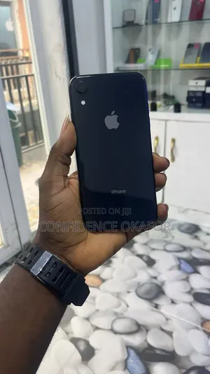 Apple iPhone XR 128 GB Black