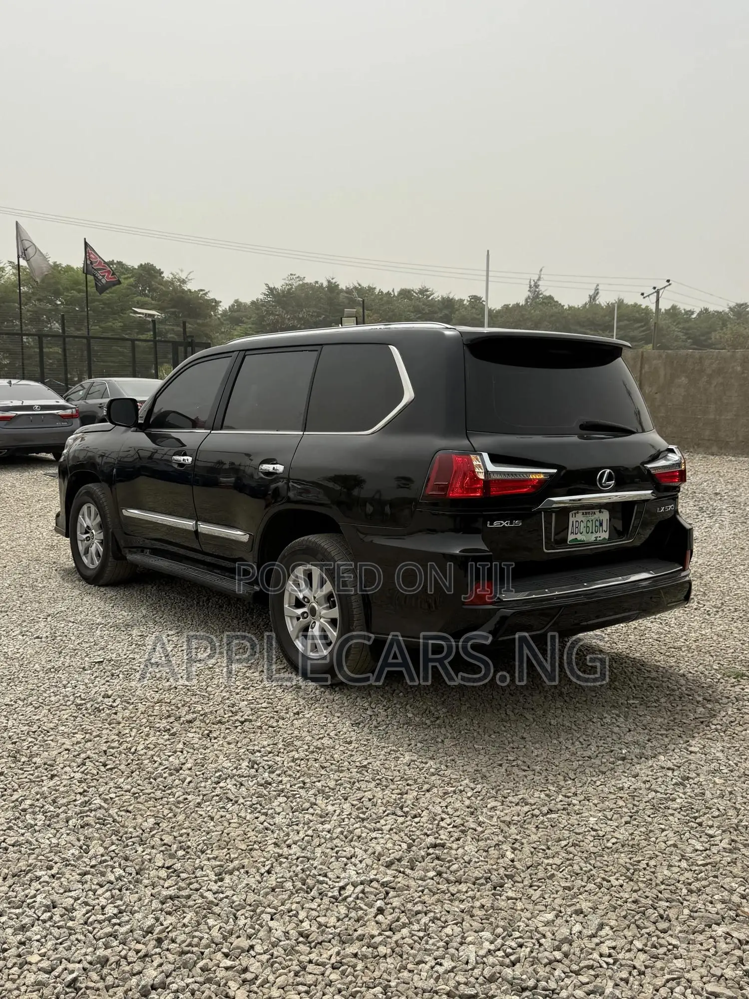 Lexus LX 570 2012 Black