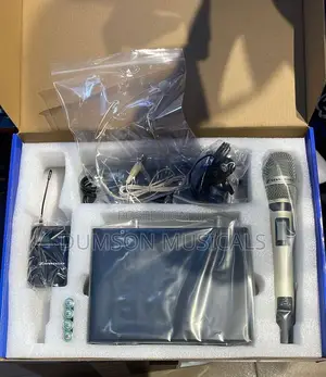 SKM-9000 Sennheiser One Handle Overheard and Lapel Wireless Microphone