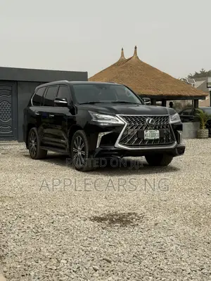 Lexus LX 570 AWD 2018 Black