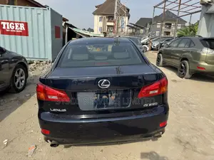 Lexus IS 2008 Blue