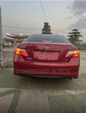 Toyota Camry 2009 Red